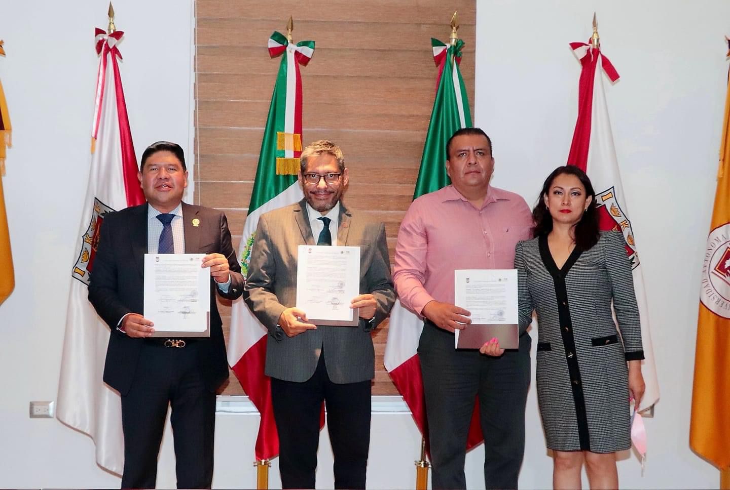 Juan Octavio Rojas Cruz, fortalece el trabajo académico en el municipio